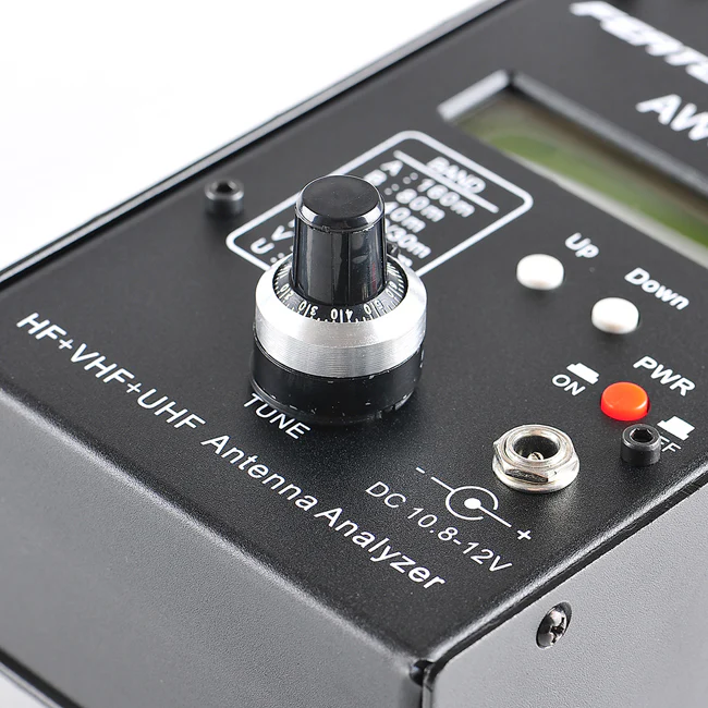 AW07A SWR HF/VHF/UHF Antenna Analyzer [DISCONTINUED] - Image 3