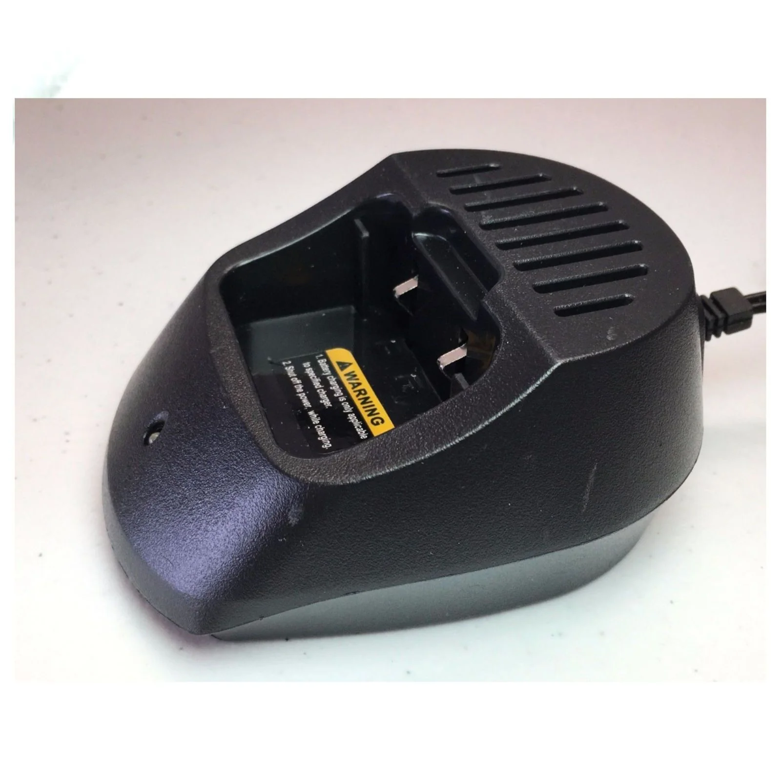 Baofeng GT-1 Desktop Charger [DISCONTINUED] - Image 2